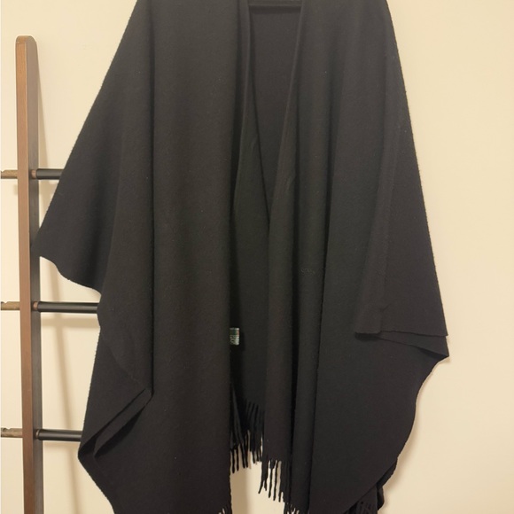 BLACK LAMBS WOOL CAPE SZ ONE SIZE - Picture 7 of 8